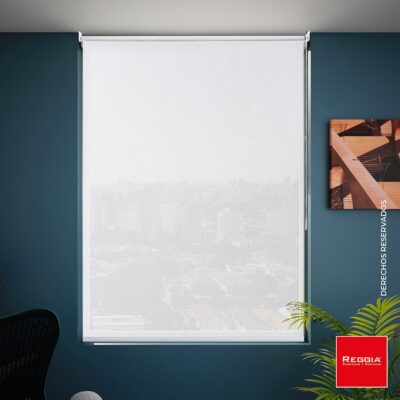 Zoom Cortina Enrollable Malla Solar Reggia